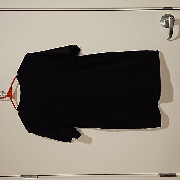 'A reader lives a 1000 lives' Bella Canvas black short sleeve graphic tee Lg EUC - Picture 5 of 6